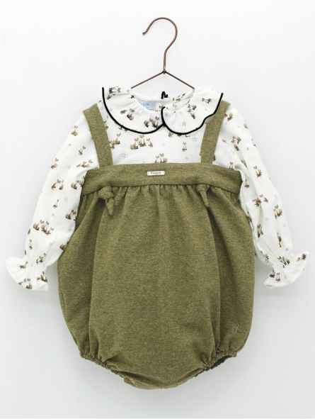 Set of little foxes patterned shirt and bloomers