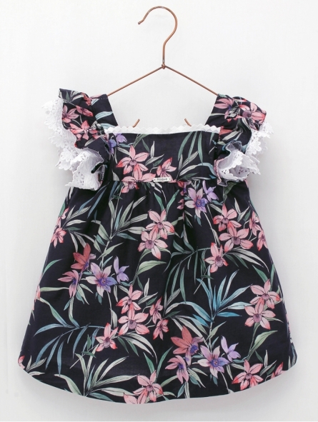 Flowered girl dress