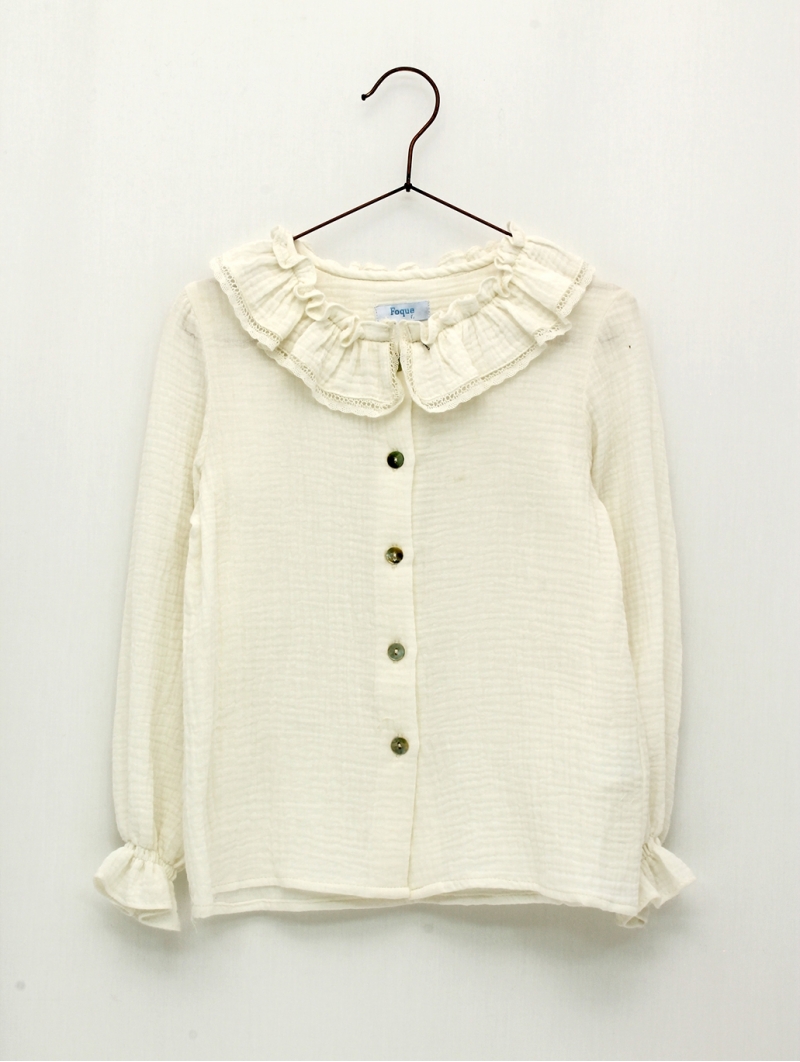 Blusa bambula manga longa e pescoço volante
