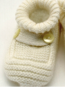 Knitted baby boot-like booties