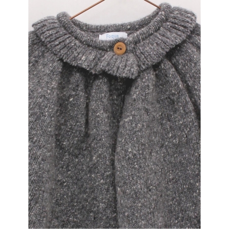 Knitted cape coat with ruffle collar