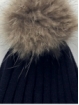 Bonnet with natural fur pompom