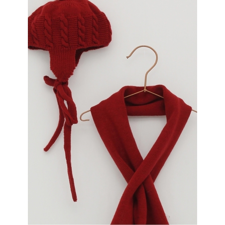 Gorro And scarf detail eights