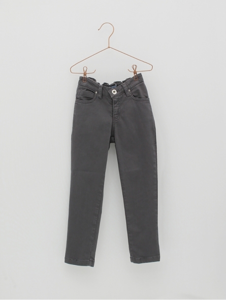 Pantalón básico niño tipo jeans
