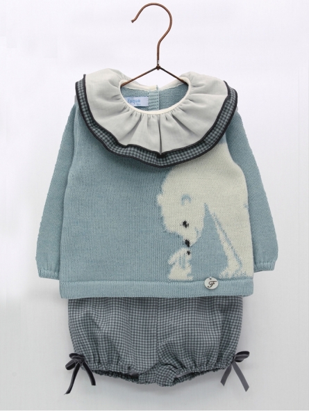 Sweater and shorties set