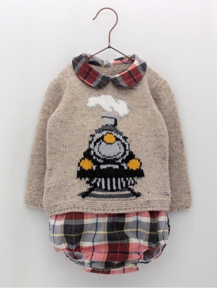 Sweater and shorties two pieces set