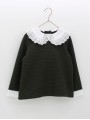 Sweatshirt with ruffle collar