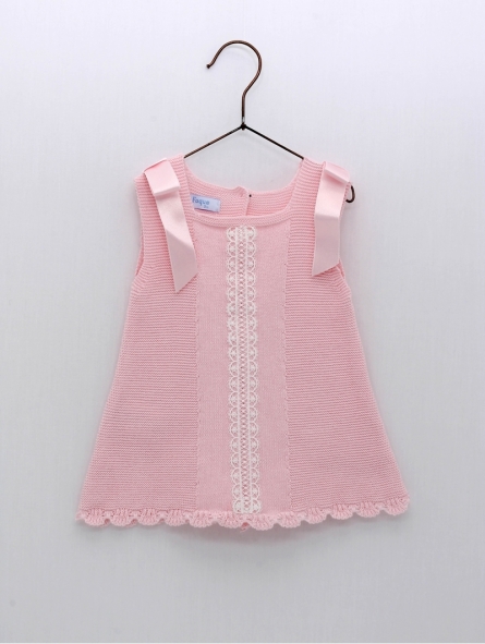 Vestido ponto com entredós