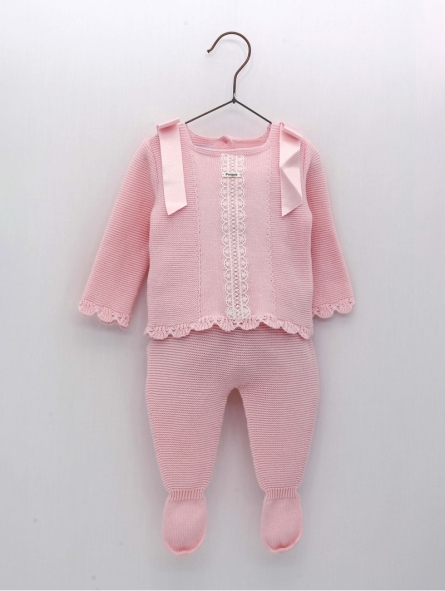 Doublet with satin ties and leggings