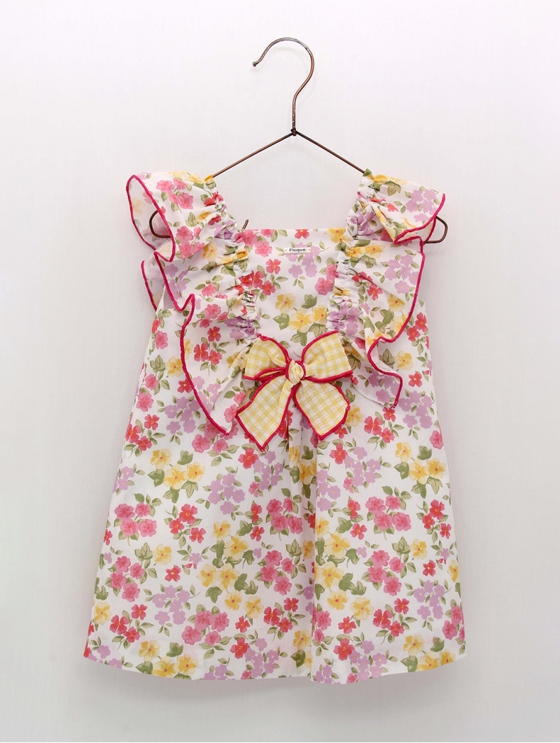 Vestido Estampado com Volantes e Laço