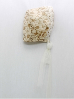 lace bonnet