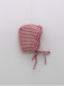 ribbed knit bonnet