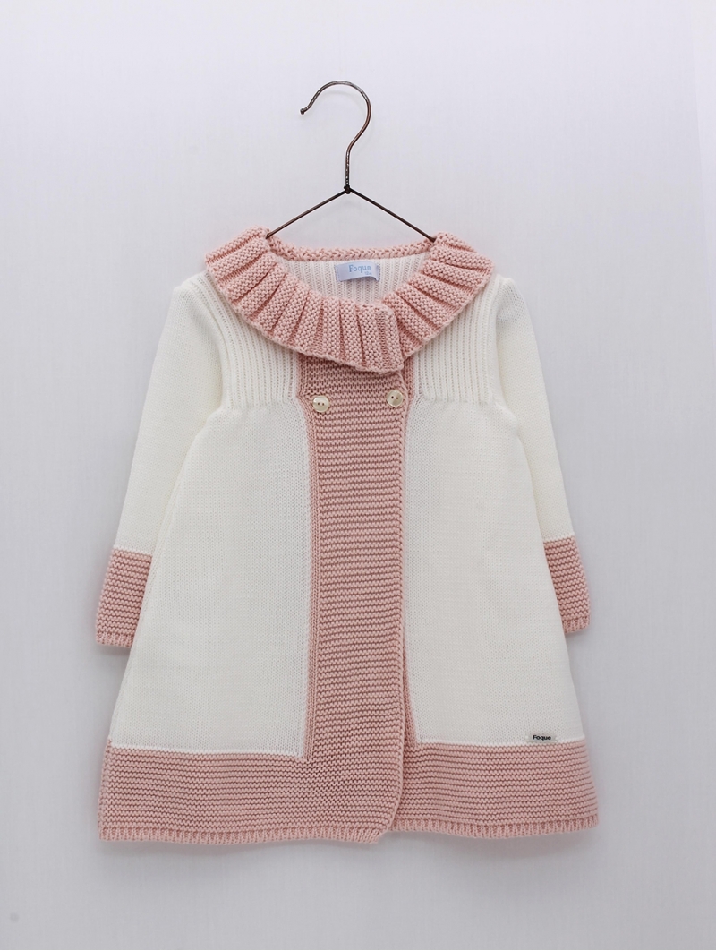 Two-tone knitted coat