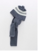Scarf hat with fretwork