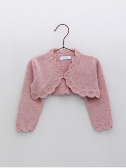 Short jacket with rounded edge