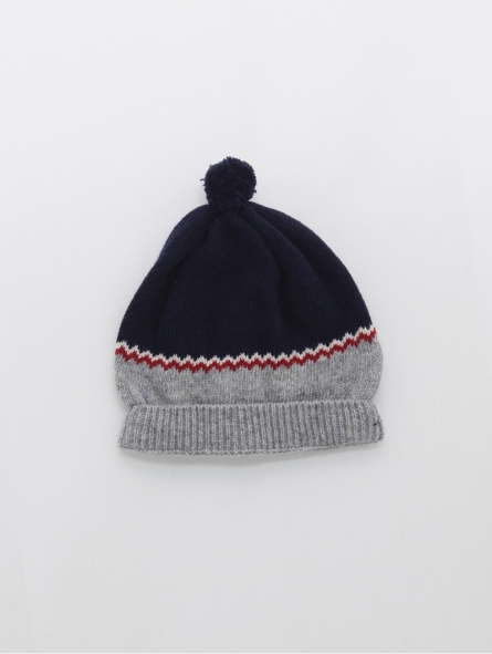 Gorro com greca e pompón