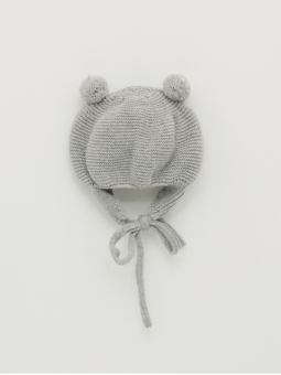 Gorro com pompones