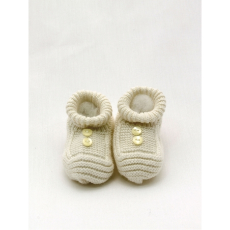 Bootie with buttons