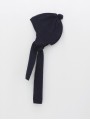 Hat and scarf with pompom