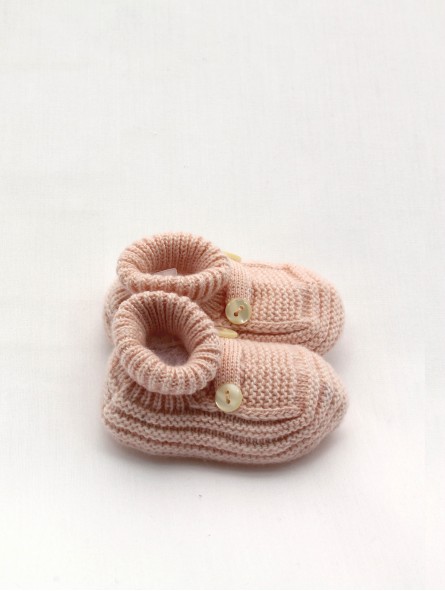 Knitted baby boot-like booties