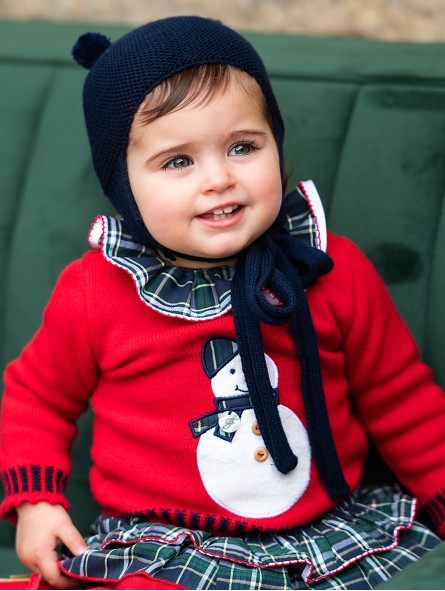 Knitted bonnet