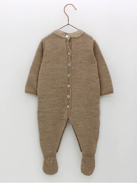 Knitted baby romper with bear print