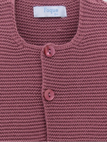Knitted cardigan with buttons