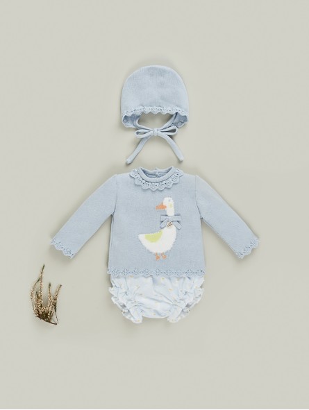 Sweater and shorties two pieces set