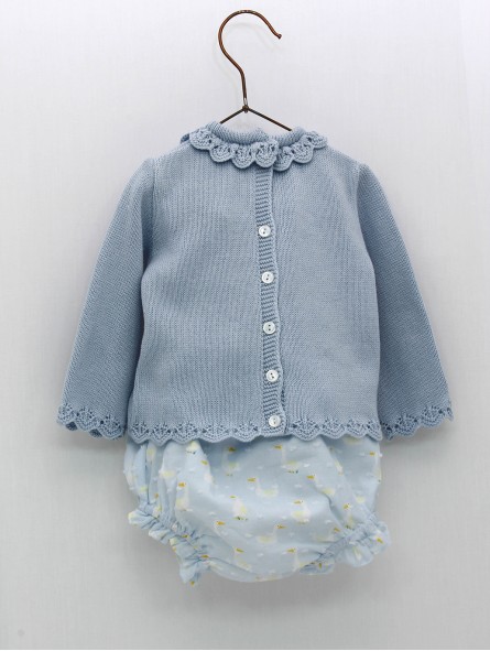 Sweater and shorties two pieces set