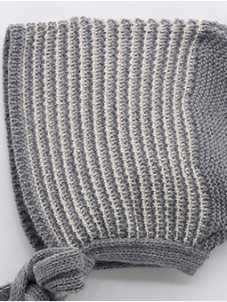 Striped bonnet
