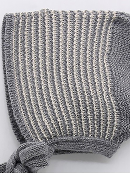 Striped bonnet