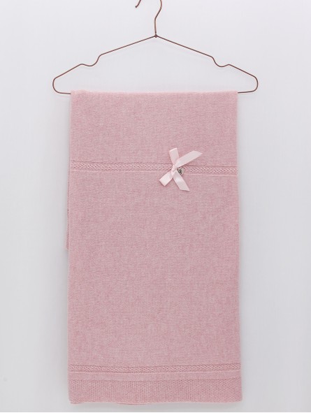 Shawl with bow