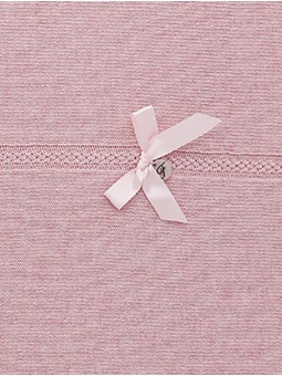 Shawl with bow