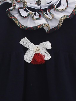 Vestido de ponto com greca