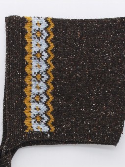 Brown bonnet with fretwork