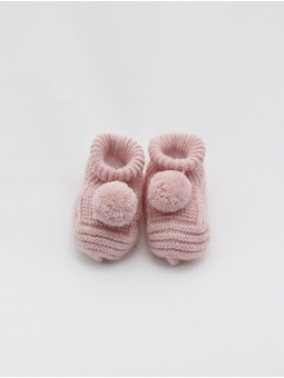 Pompom booties 