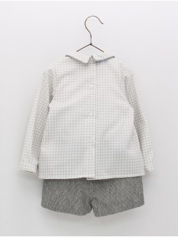 Camisa cuadros y pantalón corto