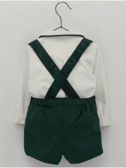 Pantalón tirantes terciopelo e camisa branca