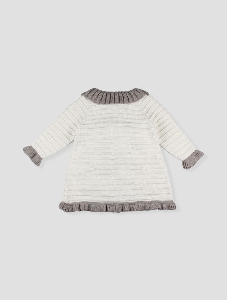 Ruffle collar knitted coat