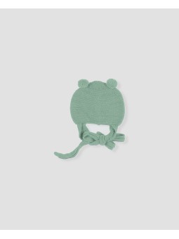 Hat with earmuffs and pompoms