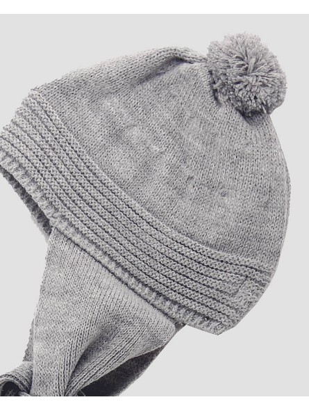Pompom hat and scarf
