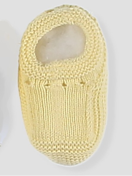 Knitted baby shoe