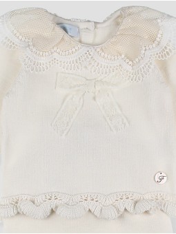 Roma baby girl first outfit