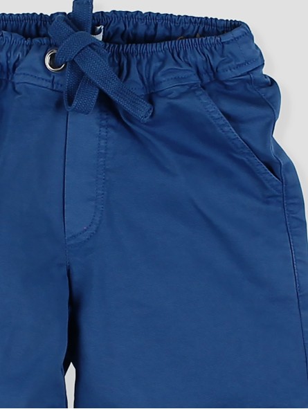 Calça curta