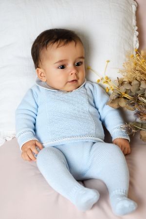 Newborn first outfits: What a baby really needs during their first few days